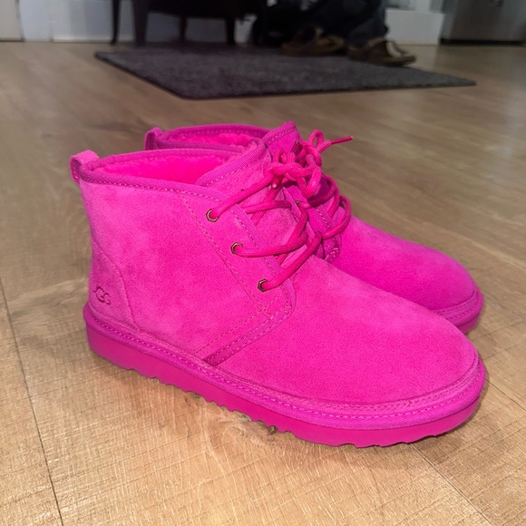 NWT UGG Neumel II Boots Pink Size 6 - Picture 2 of 7